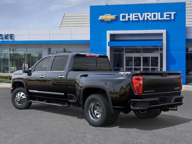 New 2026 Chevrolet Silverado 3500 High Country w/ Technology Package image 3