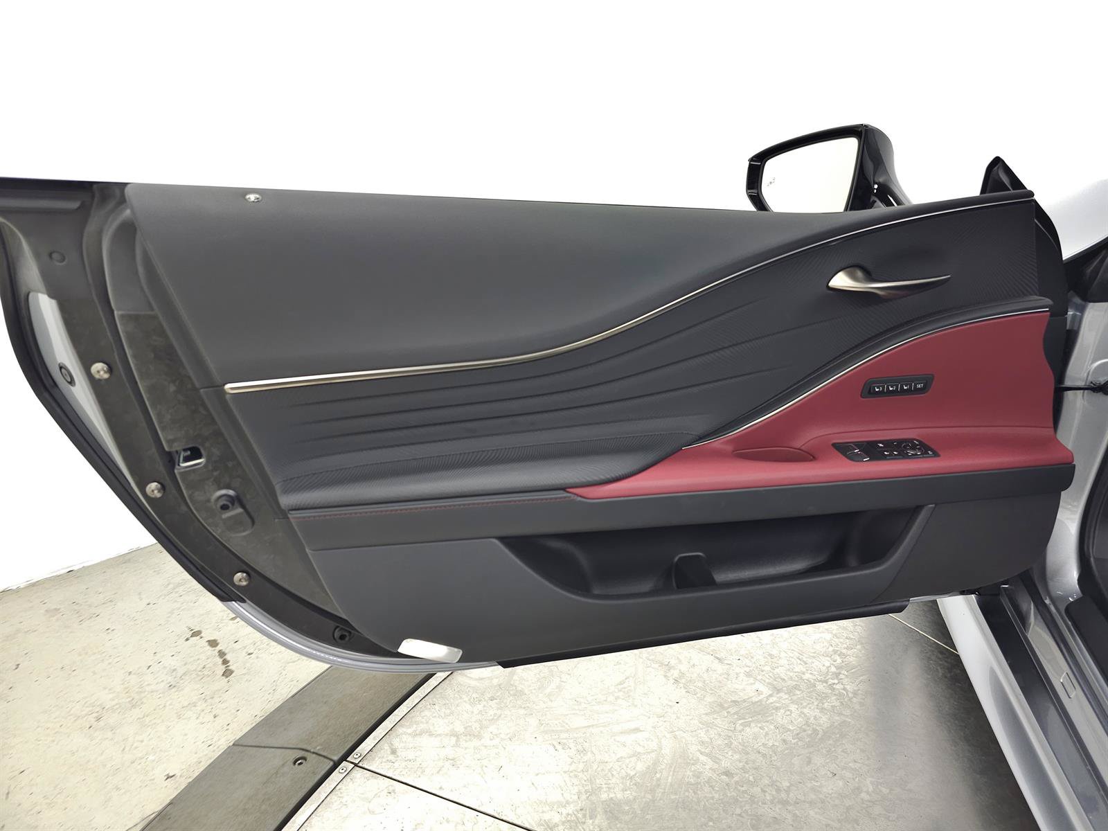 Used 2022 Lexus LC 500 Convert w/ Inspiration Series RWD image 15