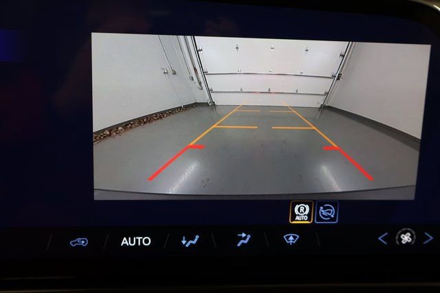 New 2026 Chevrolet Equinox EV LT image 22