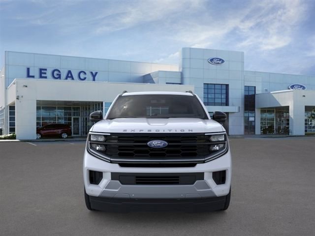New 2026 Ford Expedition Platinum w/ Driver's Package AWD/4WD image 6