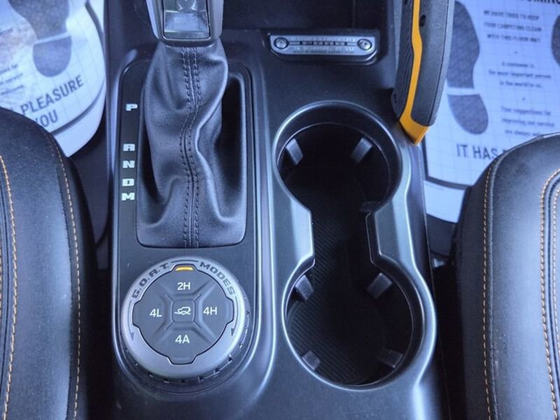Used 2024 Ford Bronco Badlands image 20
