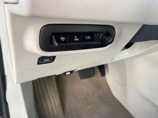 Used 2022 GMC Terrain Denali image 30