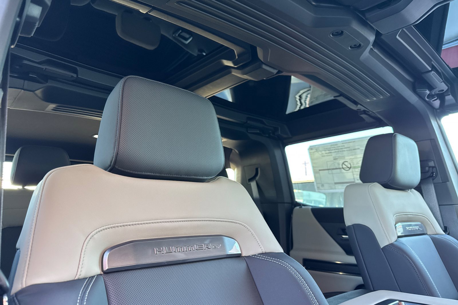 New 2026 GMC Hummer EV SUV w/ LPO, Sport Package image 18