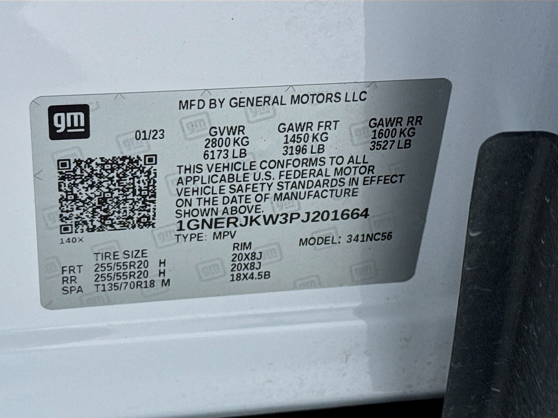 Used 2023 Chevrolet Traverse RS w/ LPO, Floor Liner Package image 35