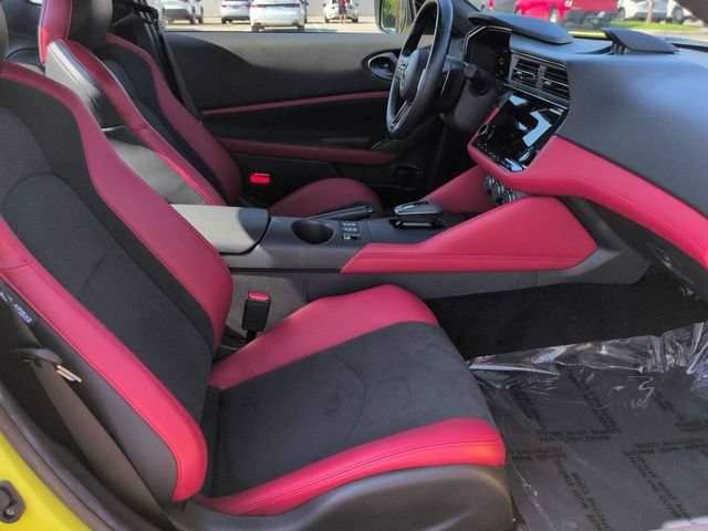 Used 2024 Nissan Z Performance w/ Floor Mat Package RWD image 13