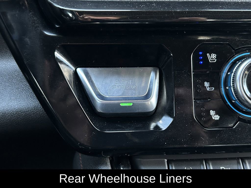 Used 2025 GMC Sierra 1500 AT4 image 27