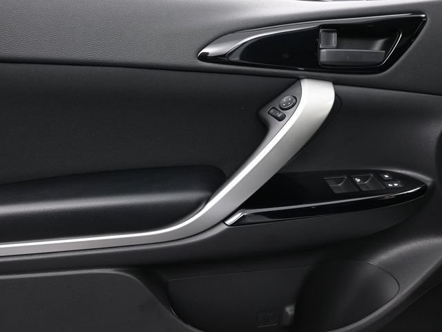 New 2026 Mitsubishi Eclipse Cross LE AWD/4WD image 8