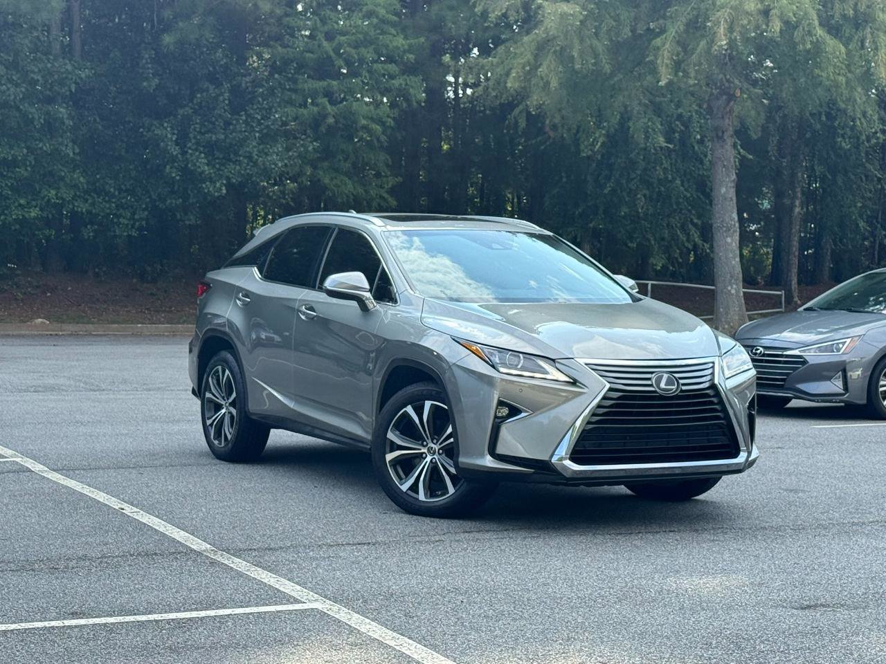 Used 2019 Lexus RX 350 FWD w/ Navigation Package image 3
