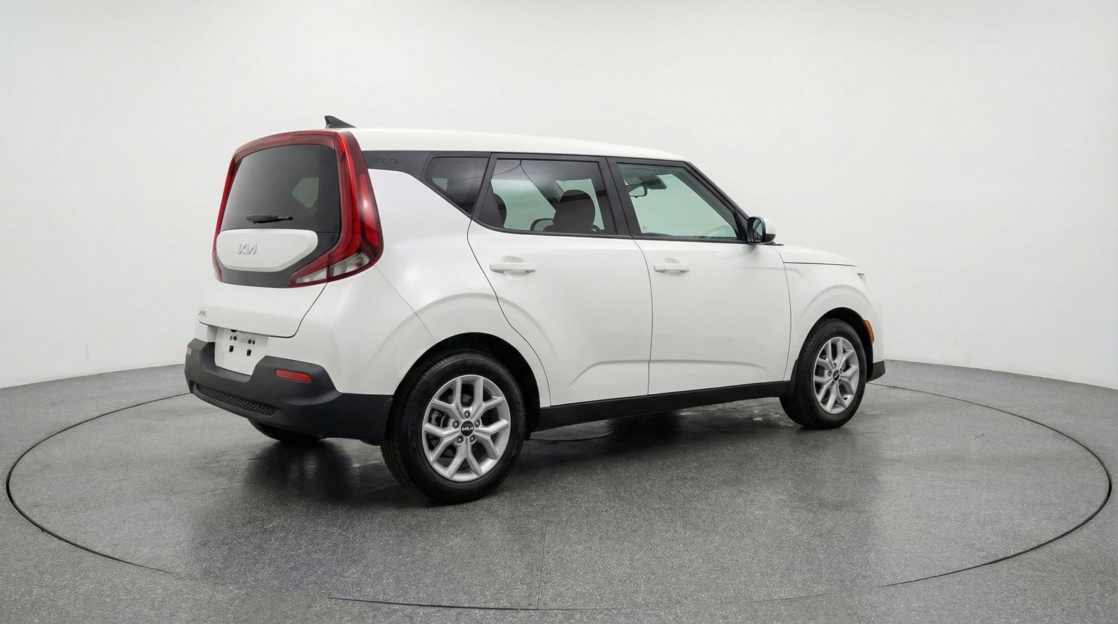 Used 2025 Kia Soul LX w/ LX Technology Package image 9