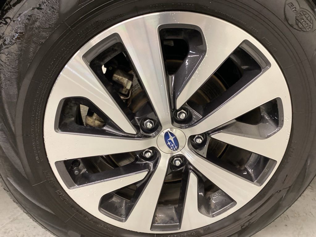 Used 2025 Subaru Outback Premium w/ Popular Package #1A image 25