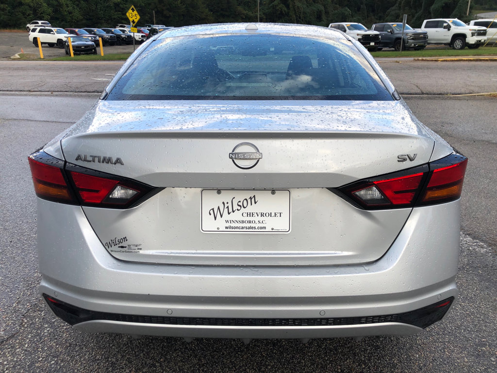 Used 2024 Nissan Altima 2.5 SV FWD image 5