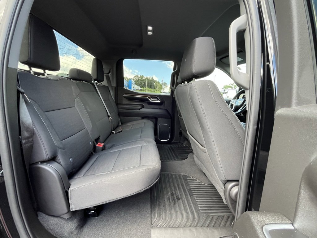 Used 2023 Chevrolet Silverado 1500 LT image 19