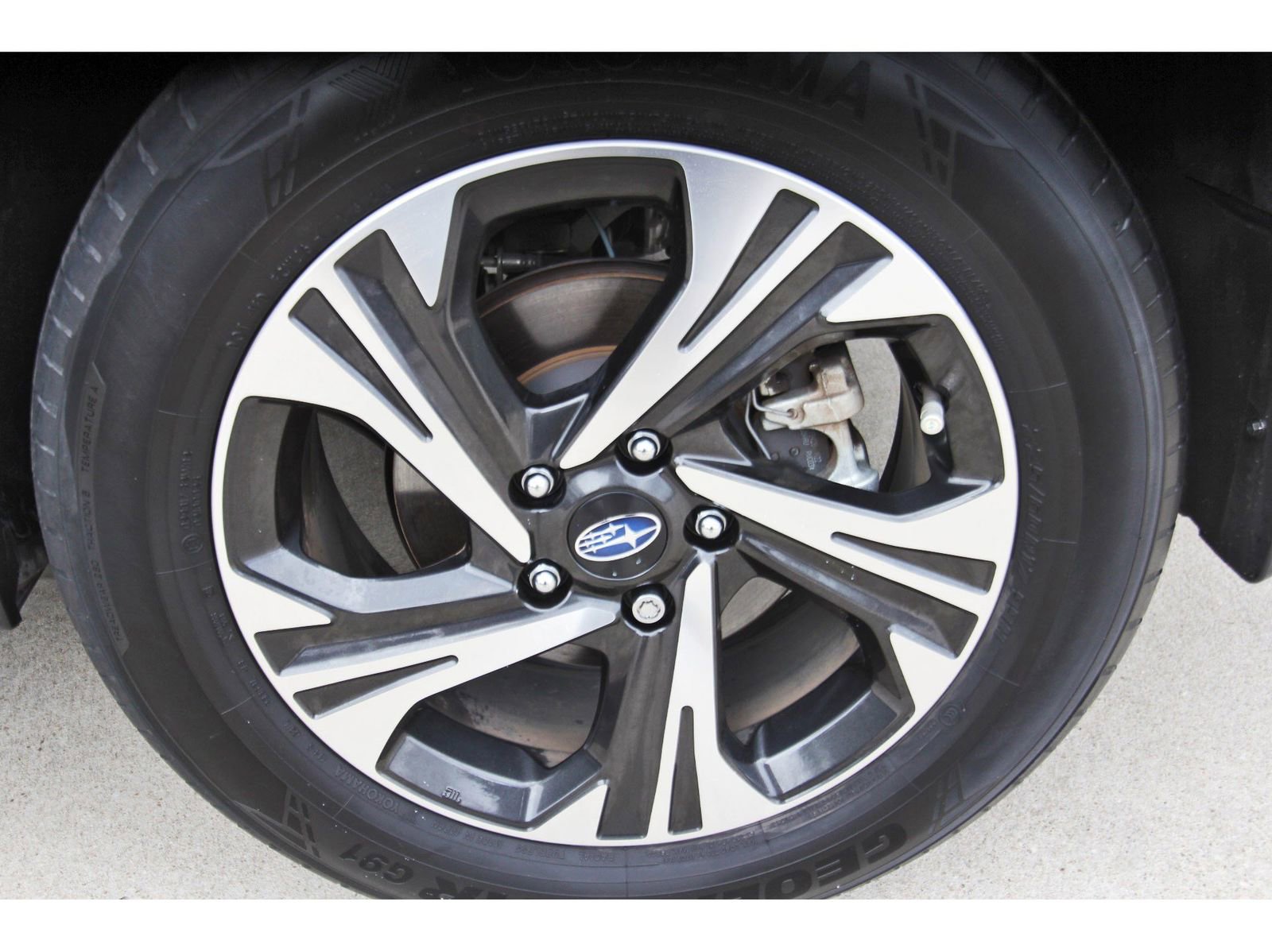 Certified 2024 Subaru Crosstrek 2.0i Premium AWD/4WD image 29