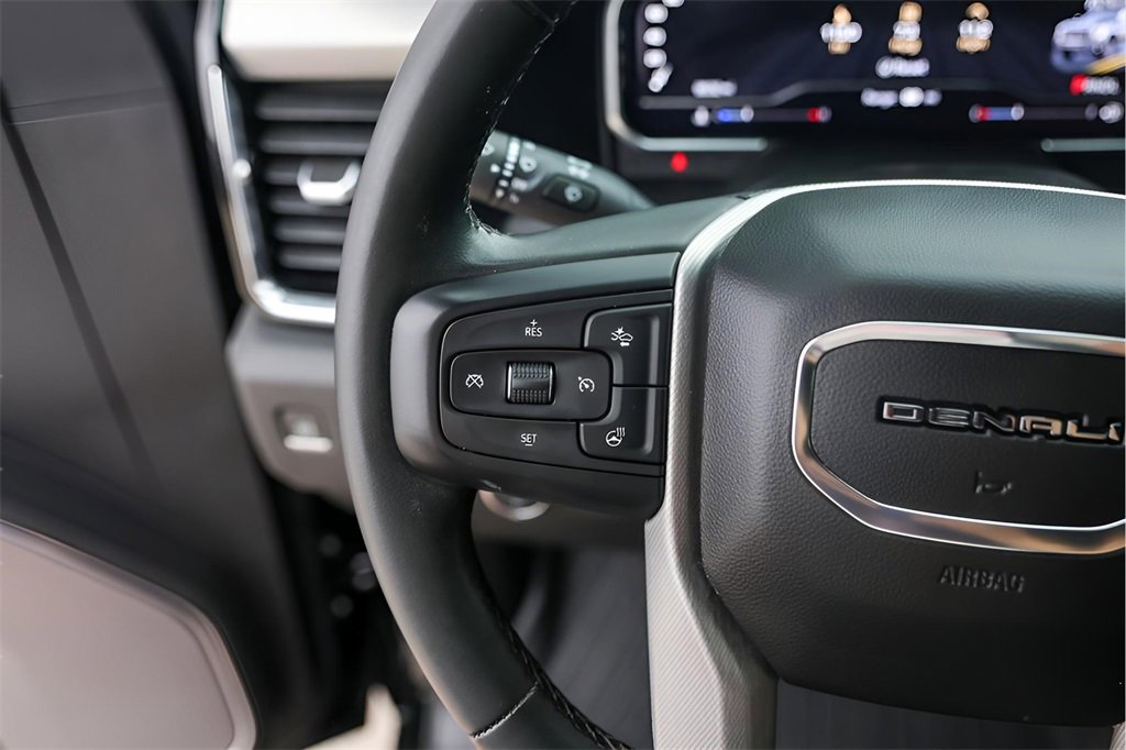 Used 2024 GMC Sierra 3500 Denali w/ Denali Reserve Package image 17
