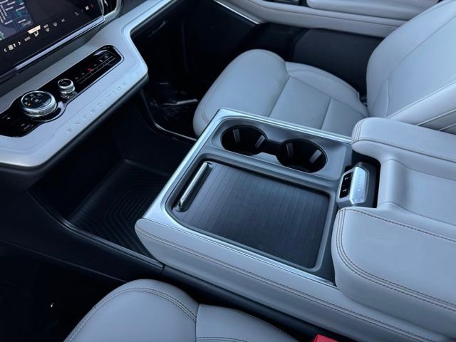 Certified 2025 Ford Expedition Max Active image 26