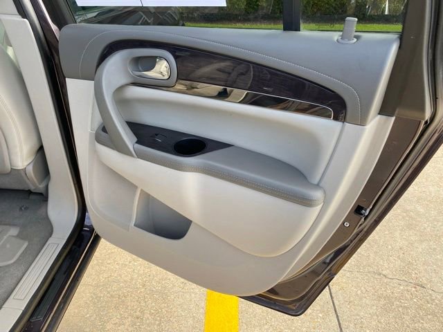 Used 2015 Buick Enclave Leather image 23