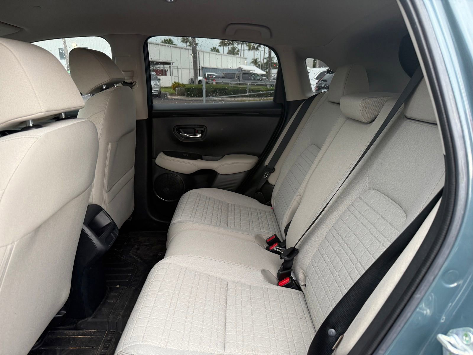 Used 2025 Honda HR-V LX image 9