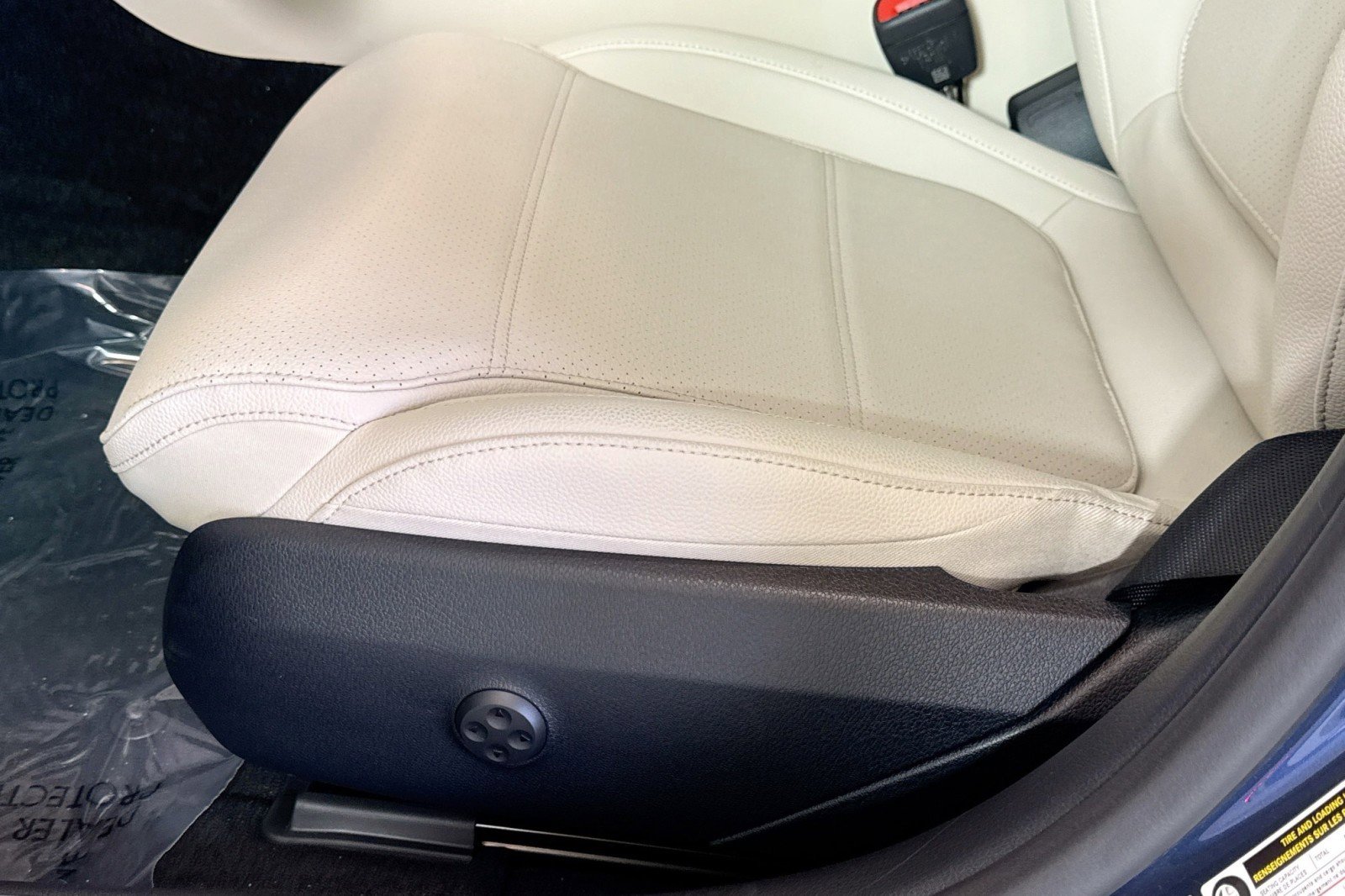 New 2026 Mercedes-Benz C 300 Sedan image 17