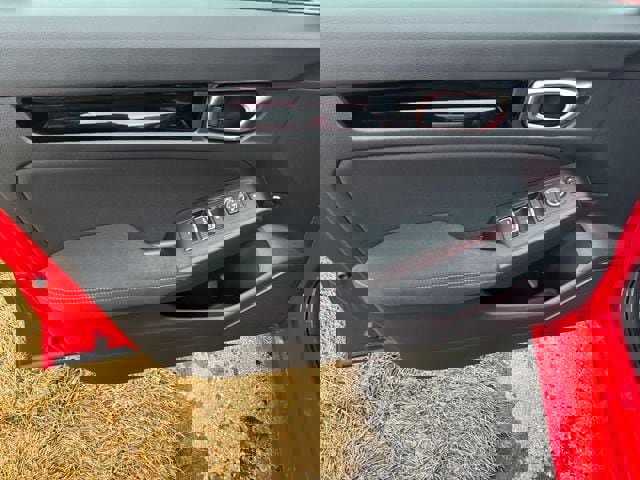 Used 2025 Honda Civic Sport image 10