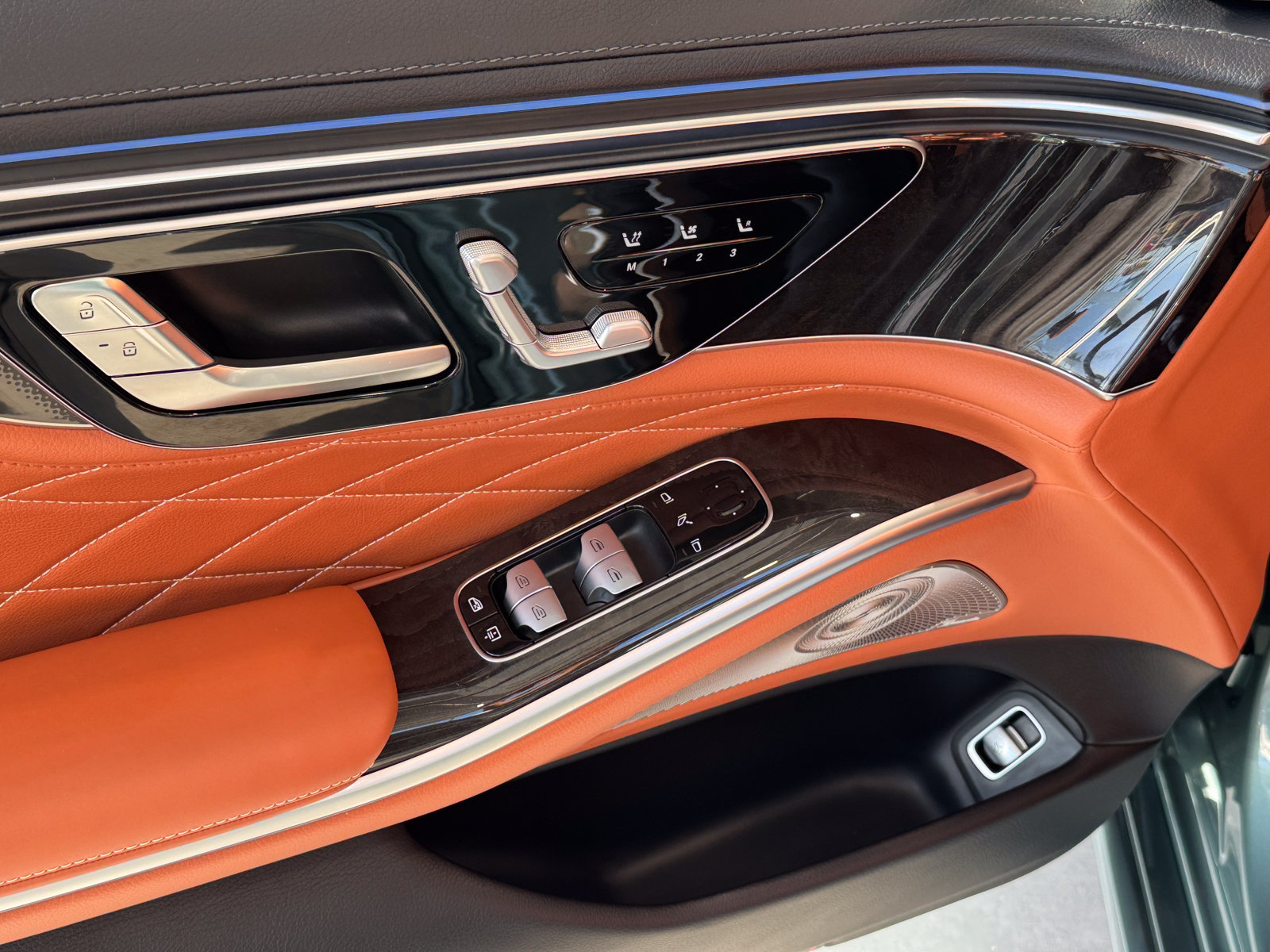 New 2027 Mercedes-Benz S 500 4MATIC image 10