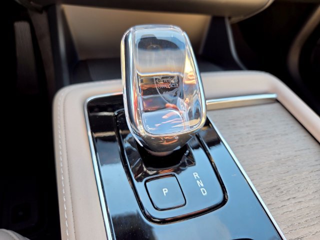 New 2027 Volvo XC90 B6 Plus AWD/4WD image 25