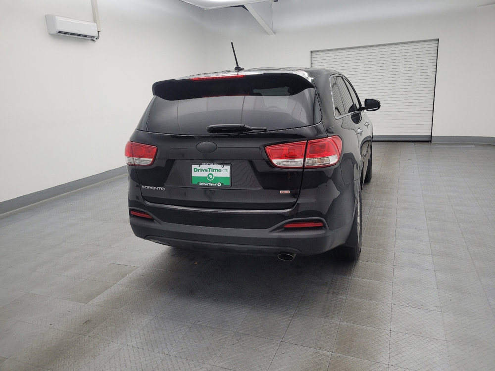 Used 2016 Kia Sorento L image 7
