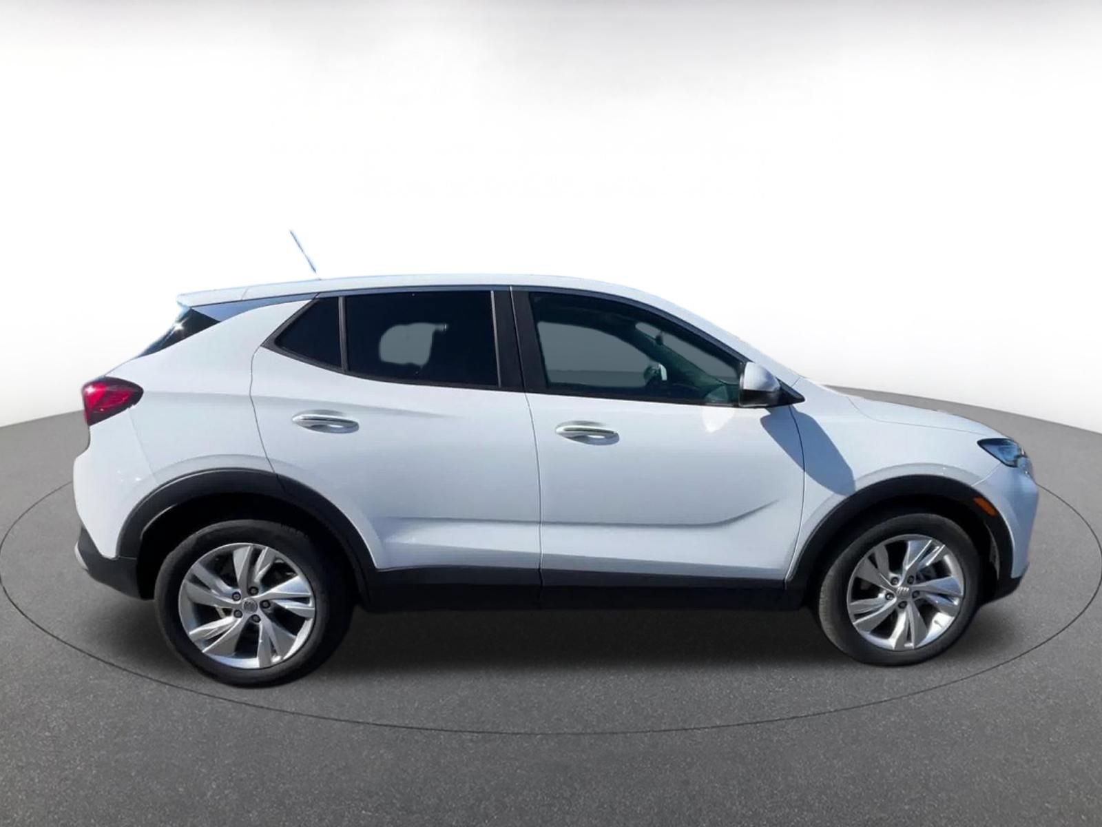 Used 2025 Buick Encore GX Preferred FWD image 15