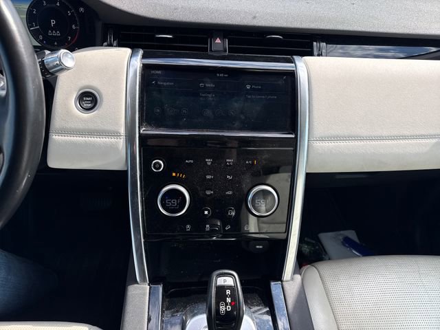 Used 2020 Land Rover Discovery Sport SE image 29