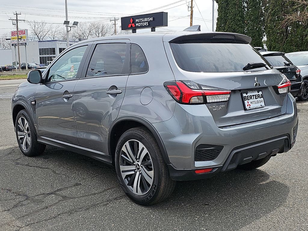 Used 2025 Mitsubishi Outlander Sport ES image 4