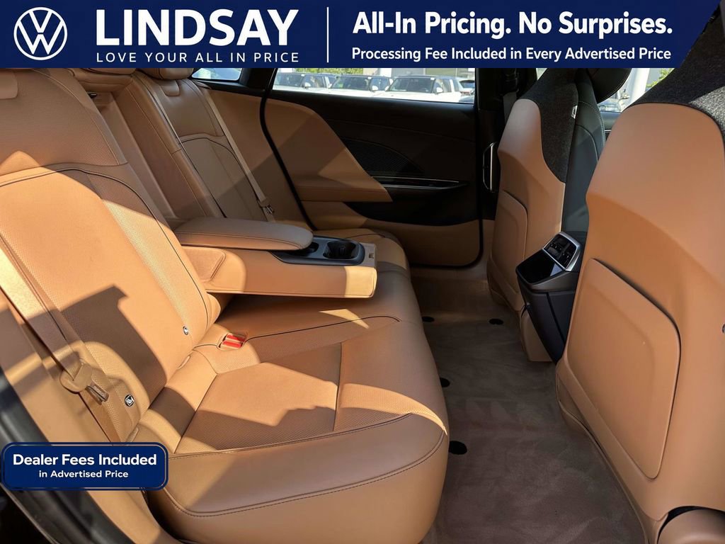 Used 2023 Lucid Air Touring AWD/4WD image 13