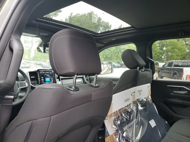 New 2026 RAM 1500 Big Horn AWD/4WD image 10