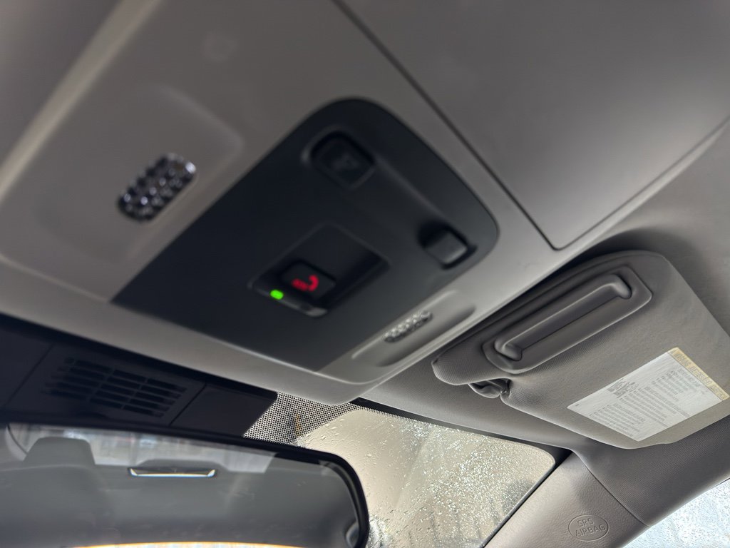 Used 2025 Toyota Camry LE image 20