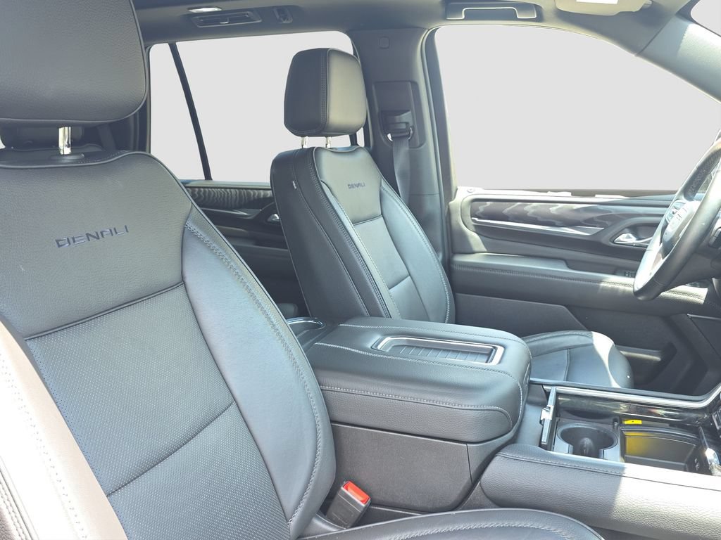 Used 2023 GMC Yukon Denali AWD/4WD image 20