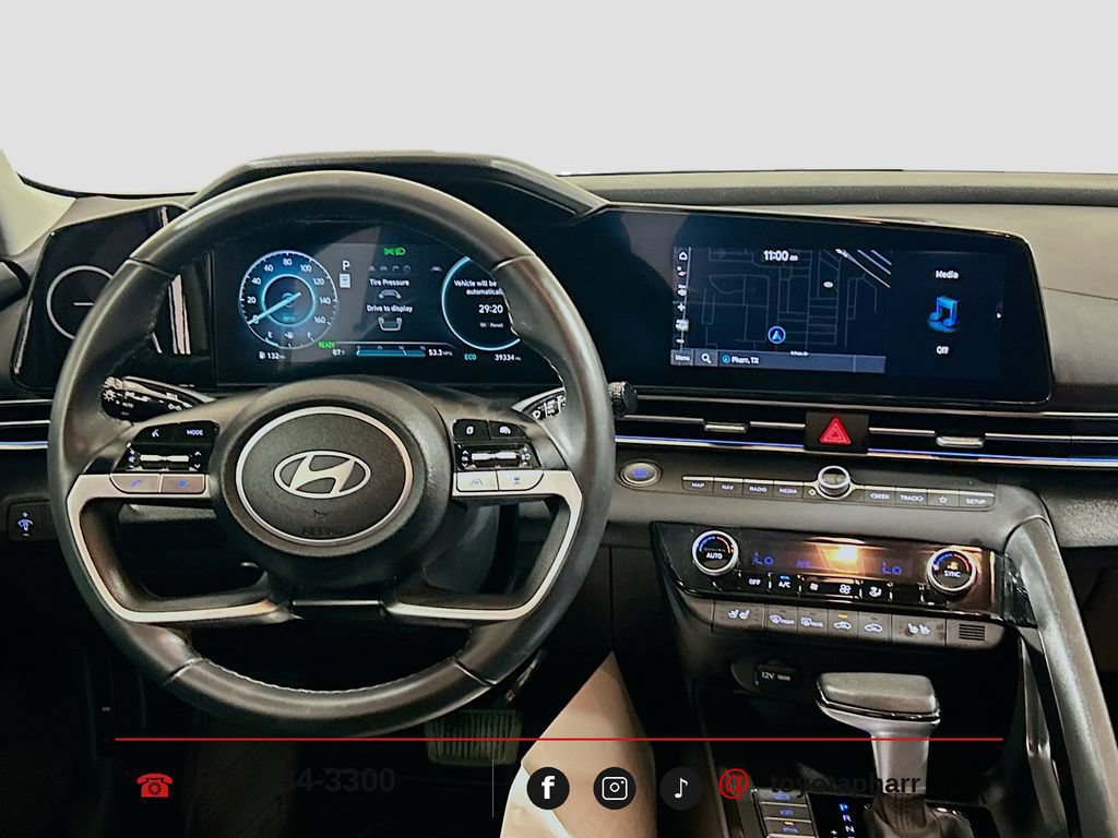 Used 2024 Hyundai Elantra Limited FWD image 23