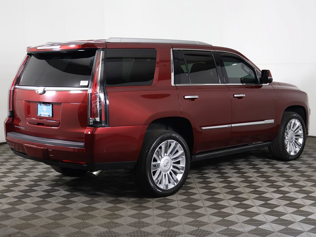 Used 2019 Cadillac Escalade Platinum AWD/4WD image 18