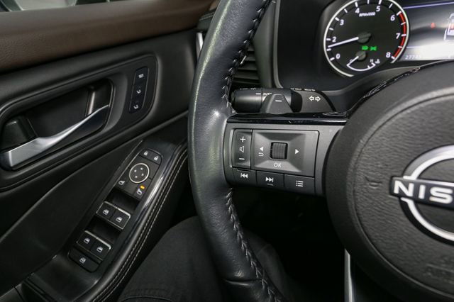 Used 2023 Nissan Rogue SL w/ SL Premium Package AWD/4WD image 30