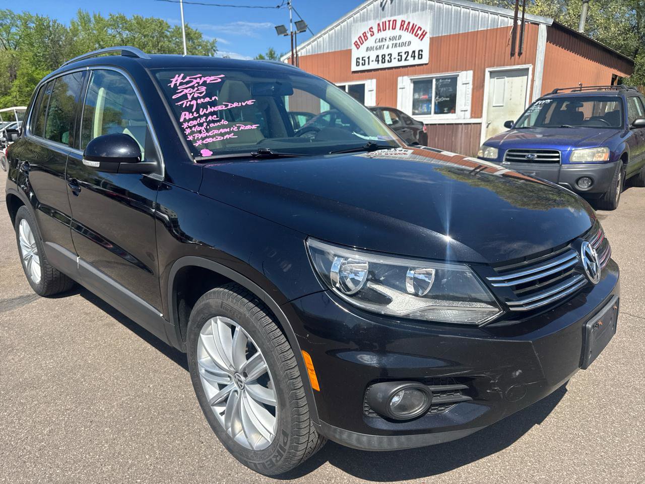 Used 2013 Volkswagen Tiguan SE AWD/4WD image 3