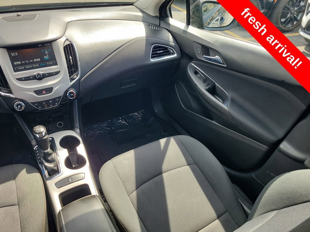 Used 2017 Chevrolet Cruze LS image 12