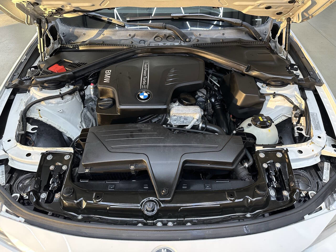 Used 2014 BMW 320i 320i 4dr Sedan image 7