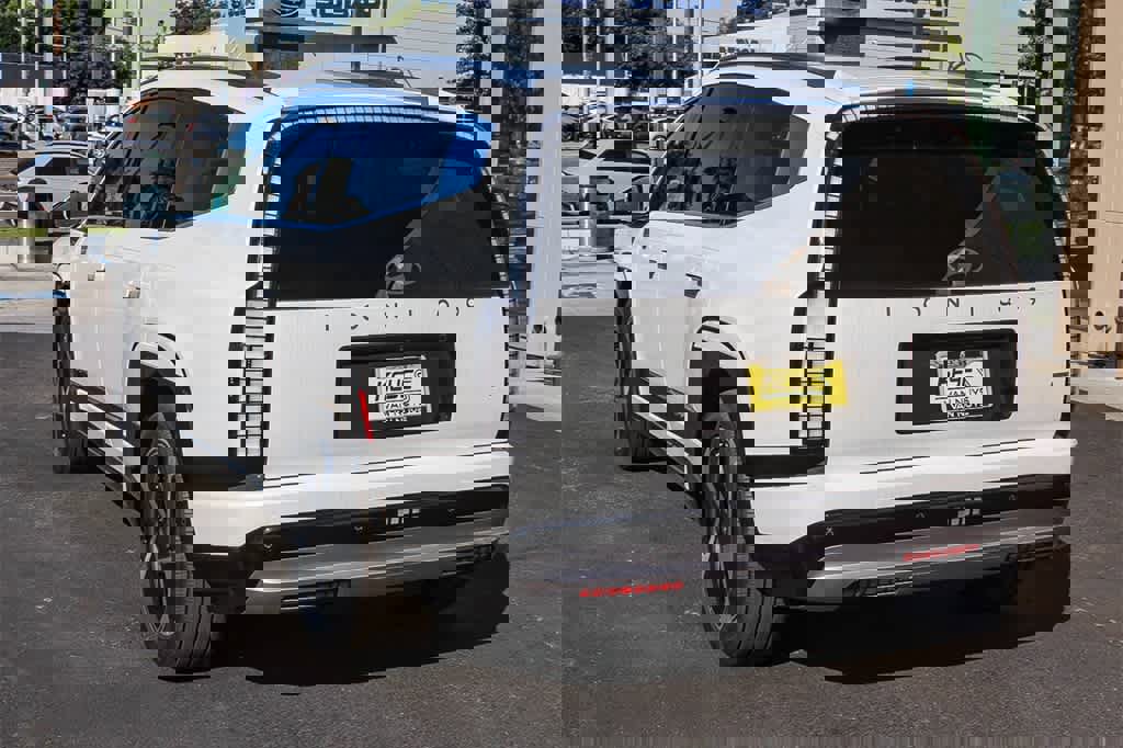 New 2026 Hyundai Ioniq 9 Limited image 6