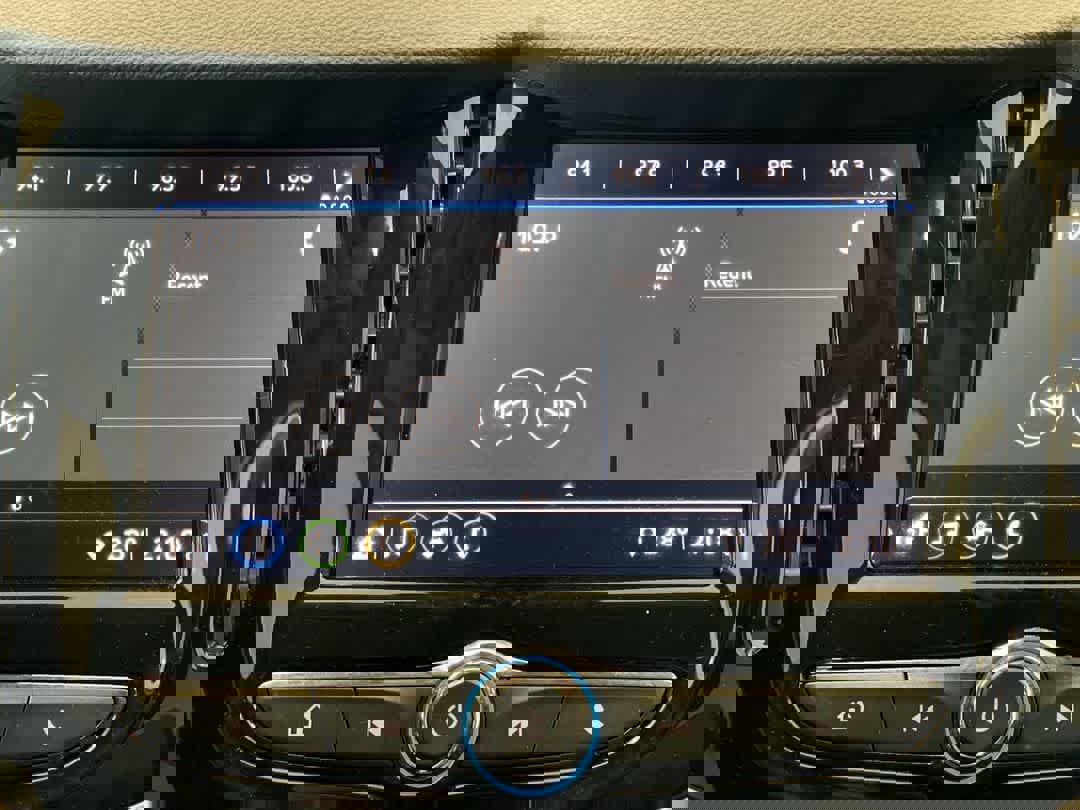 Used 2018 Chevrolet Trax LT image 19