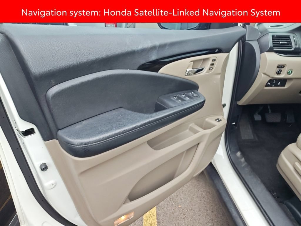 Used 2019 Honda Pilot Touring image 5
