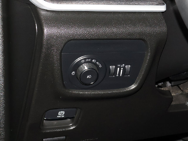 Used 2024 Jeep Grand Cherokee Limited AWD/4WD image 26