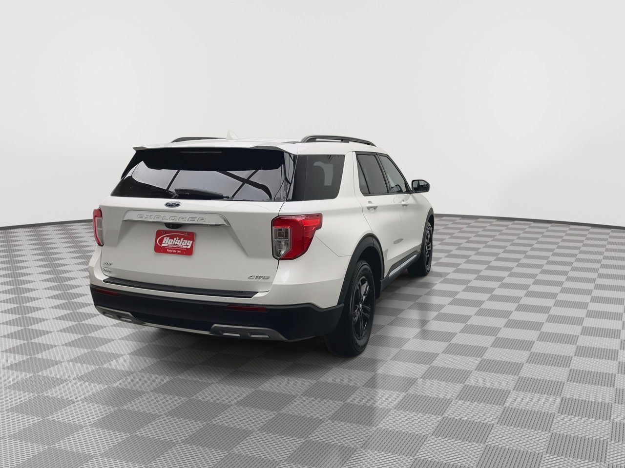 Used 2022 Ford Explorer XLT w/ Equipment Group 202A image 39