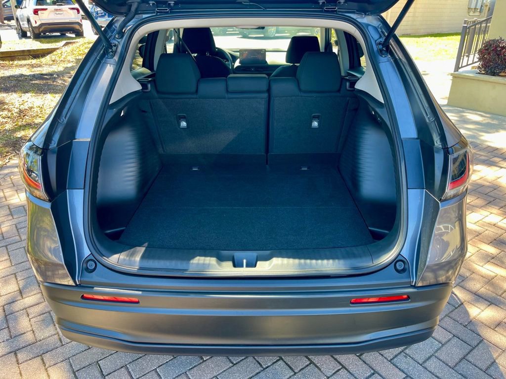 Used 2026 Honda HR-V LX image 5