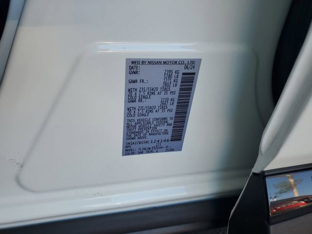 Certified 2024 Nissan Murano SV w/ SV Midnight Edition Package image 24