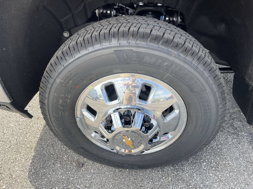 New 2026 Chevrolet Silverado 3500 LT w/ All Star Edition AWD/4WD image 10