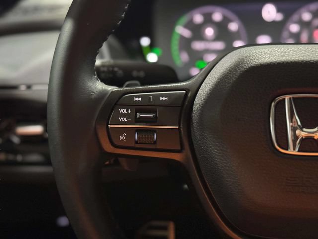 Used 2023 Honda Accord Sport image 17