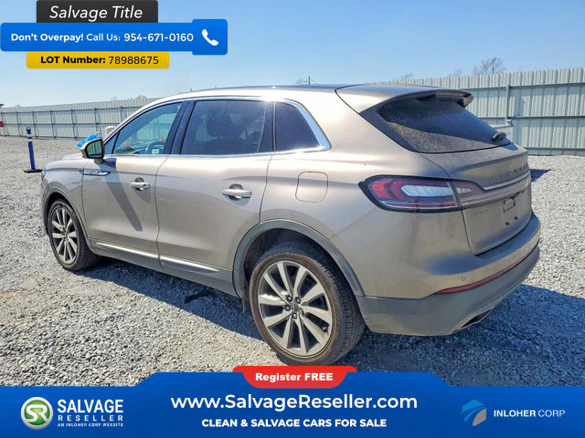 Used 2019 Lincoln Nautilus Select image 3