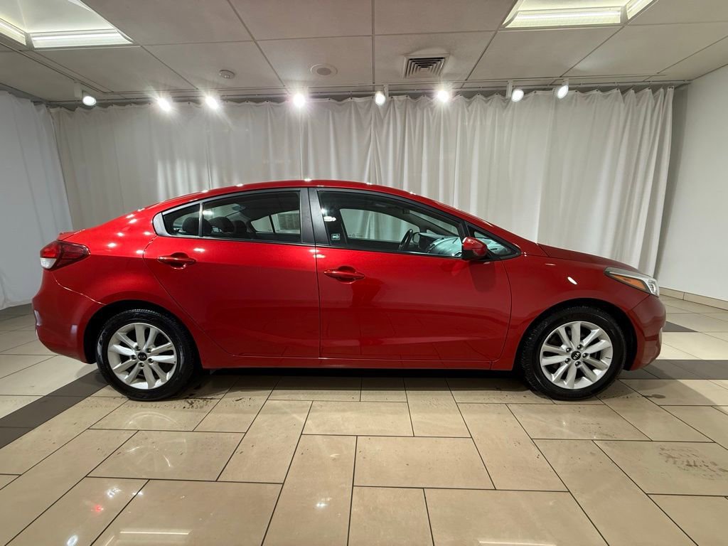 Used 2017 Kia Forte S image 6